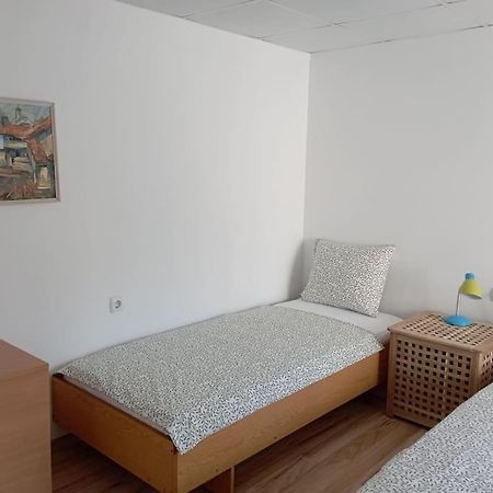 Gradina Apartment Montana Eksteriør bilde